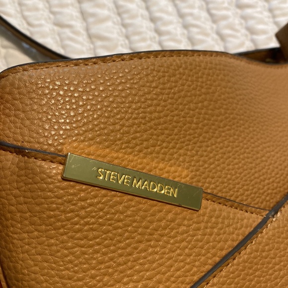 Steve Madden bag - Picture 2 of 3